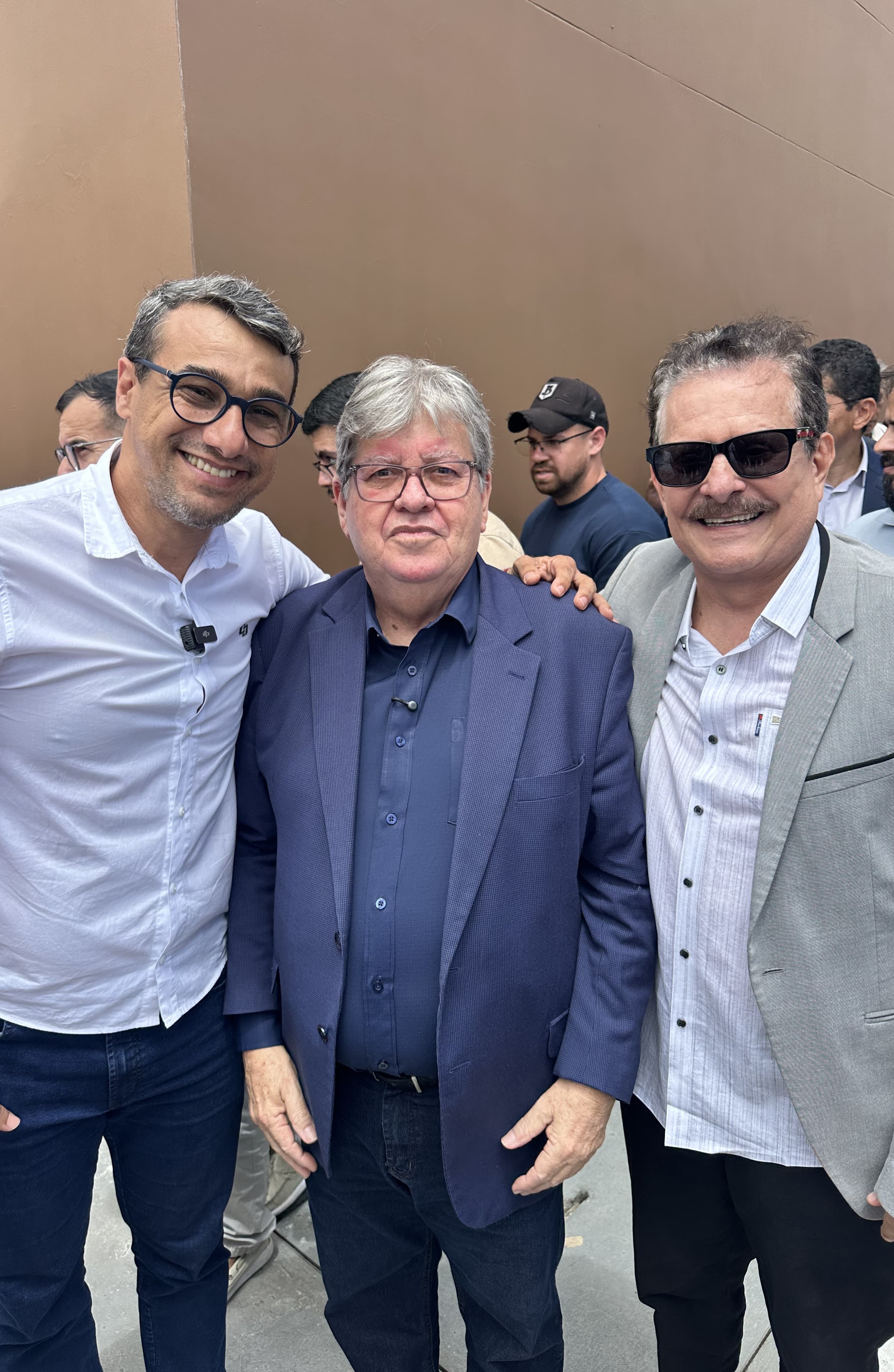 Após pedido de Chió e Tião, Governador João Azevedo assina termo de doação para aa construção do IFPB em Areia