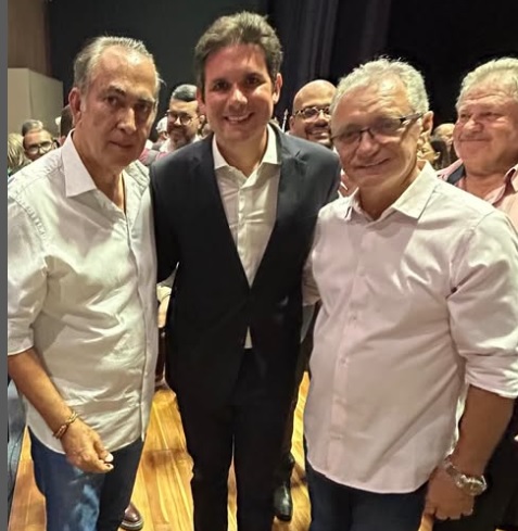 Prefeito Cláudio Régis Participa de Anúncio de Pacote de Obras pelo Governador João Azevêdo