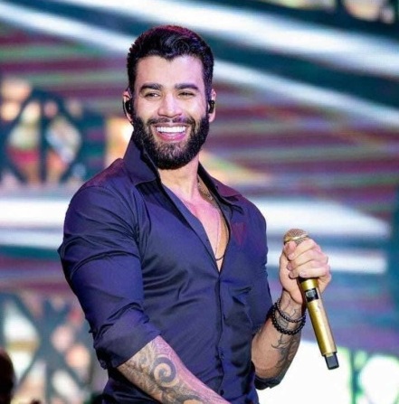 Gusttavo Lima comemora resultado de pesquisa e reforça sonho de candidatura à Presidência em 2026