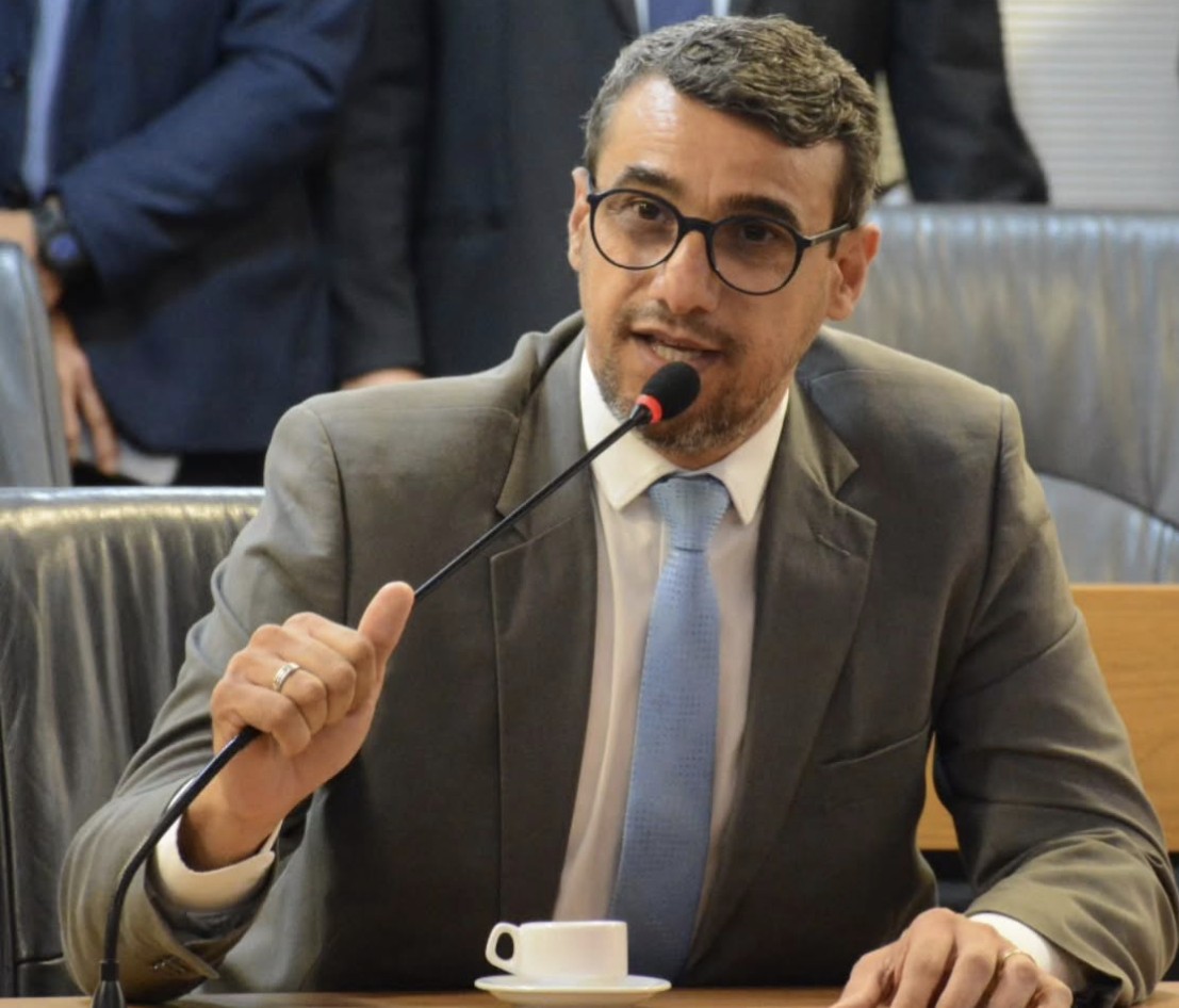 Chió pediu e o governo atendeu: Novos Ônibus Escolares para Remígio, Arara, Casserengue e Passagem
