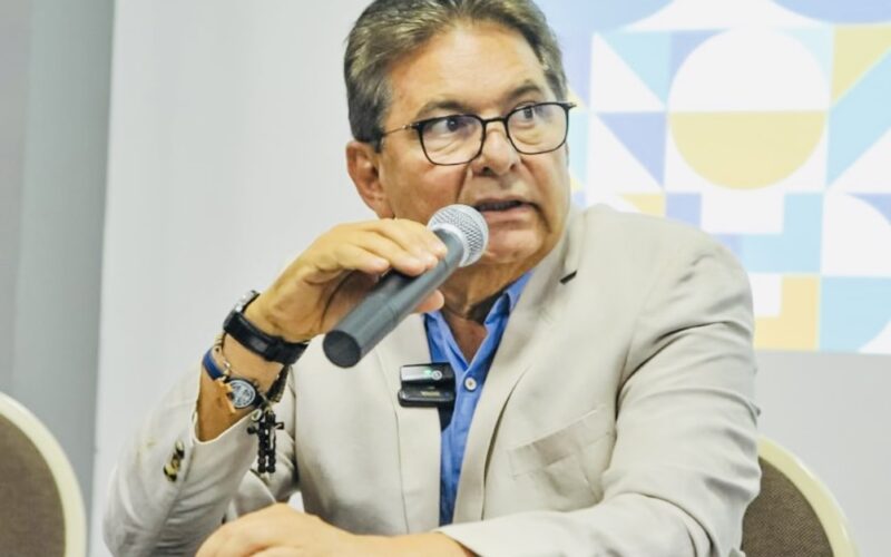 Governador em exercício Adriano Galdino destaca parceria entre Poderes: “impulsiona a Paraíba”