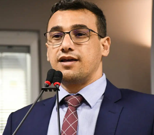 ​Deputado Chió Destina Emenda para Ambulância em Algodão de Jandaíra a Pedido do Ex-Vereador Humberto Silva
